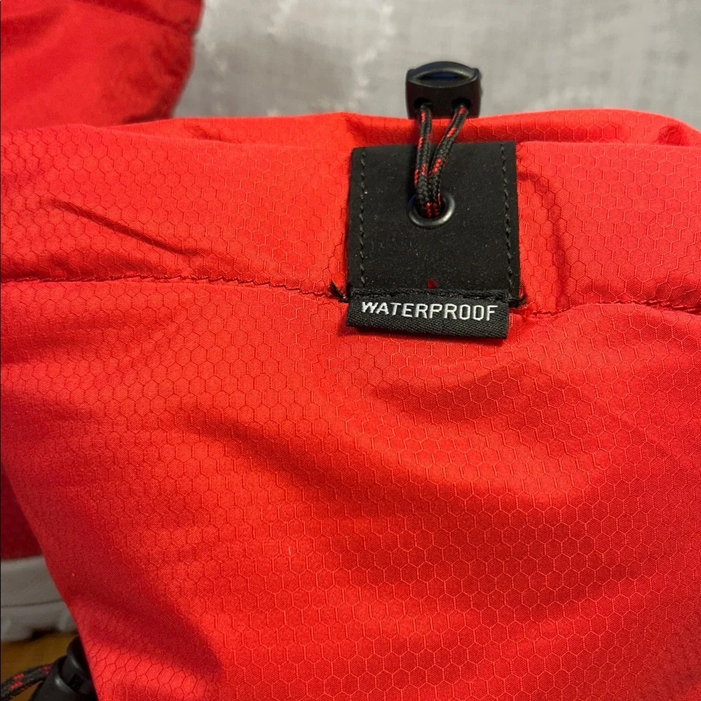 NWOT Baffin warm puff winter boot